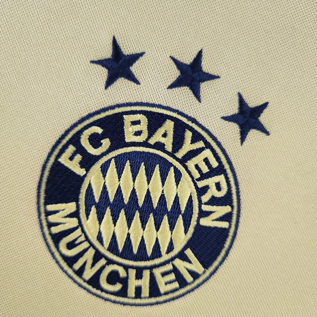 Camisa RetrƓ Bayern de Munique III Adidas 2004/05 Masculino Dourada
