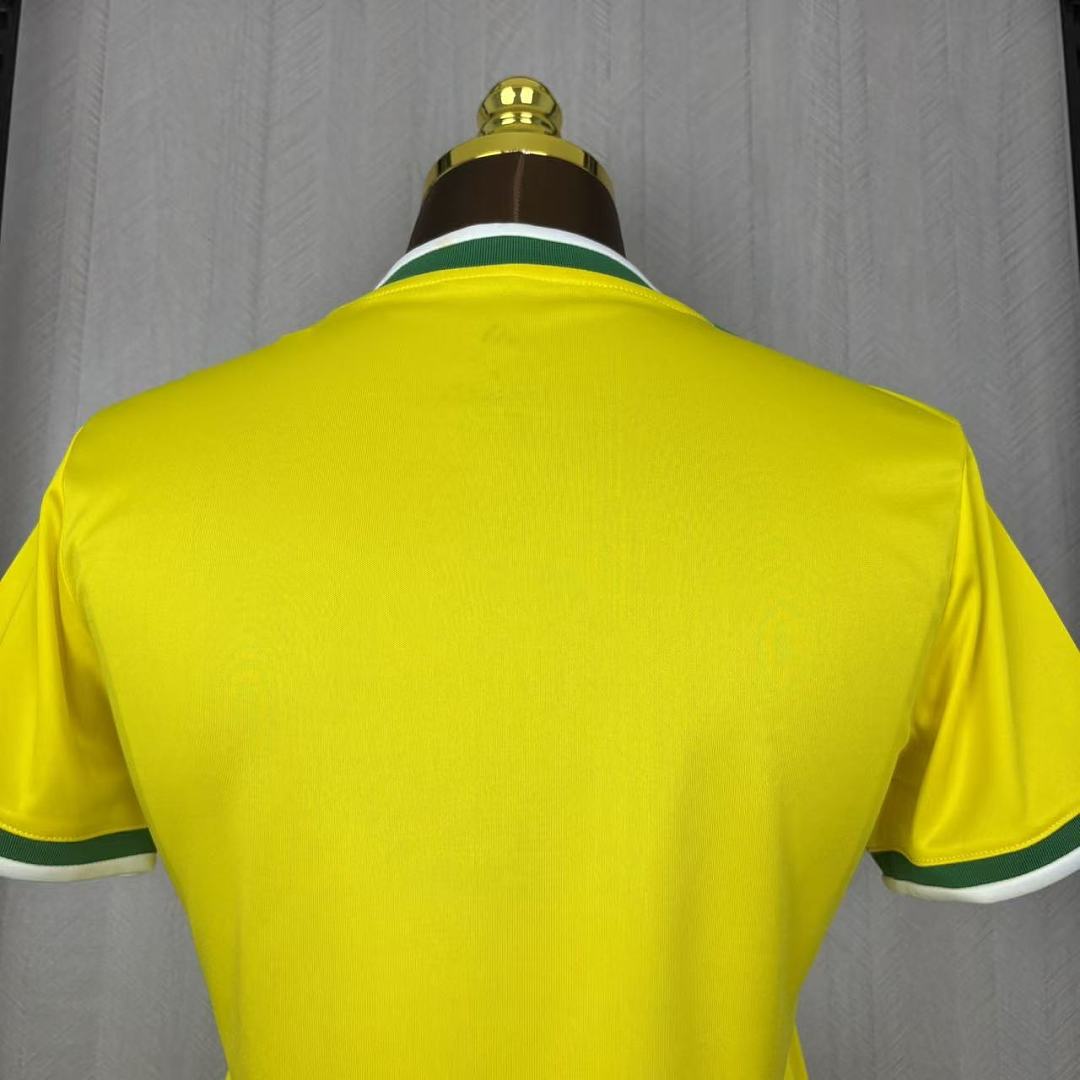 Camisa Internacional Edição Copa do Mundo Amarela 26/27 - Adidas Torcedor Feminina