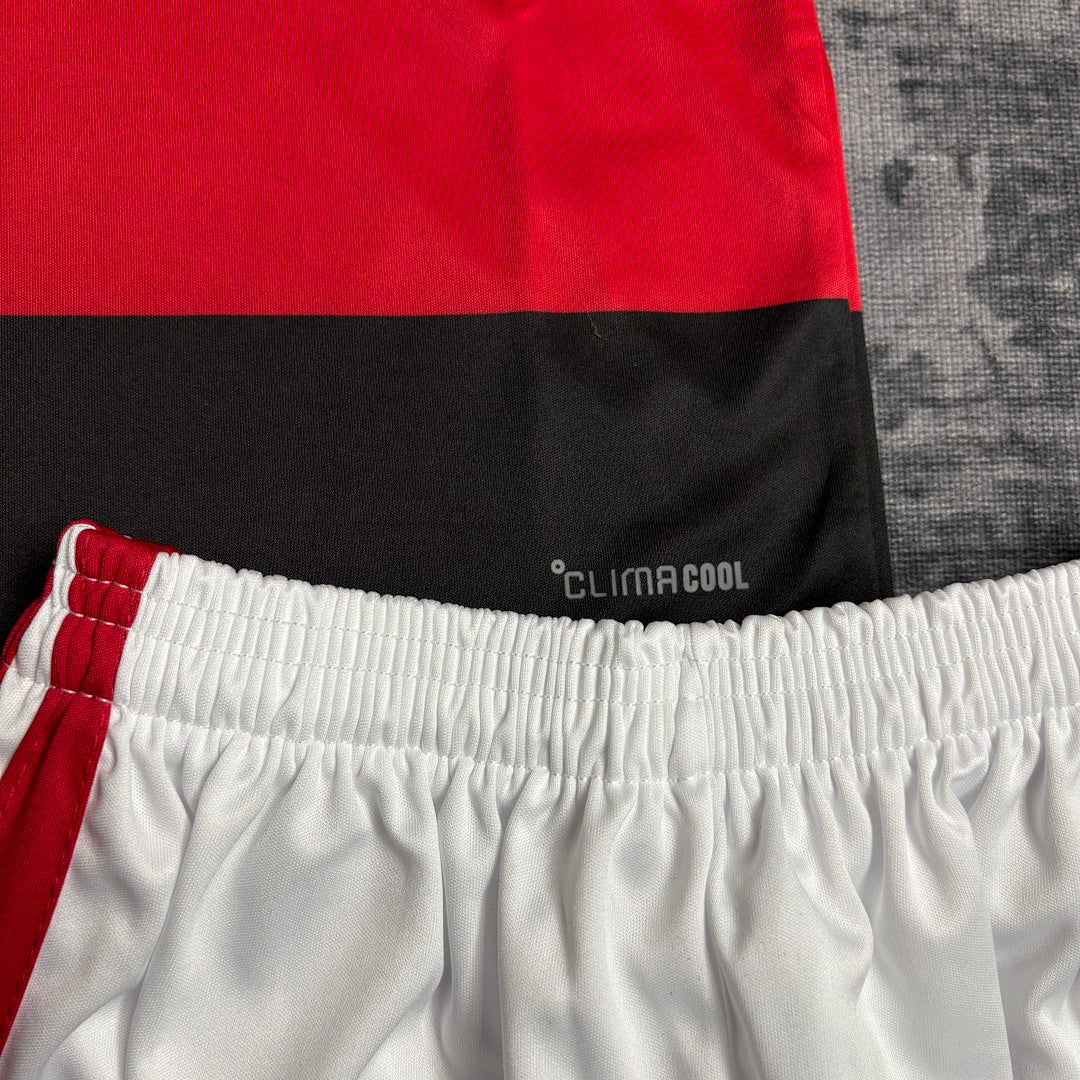 Kit Infantil Flamengo Home 26/27