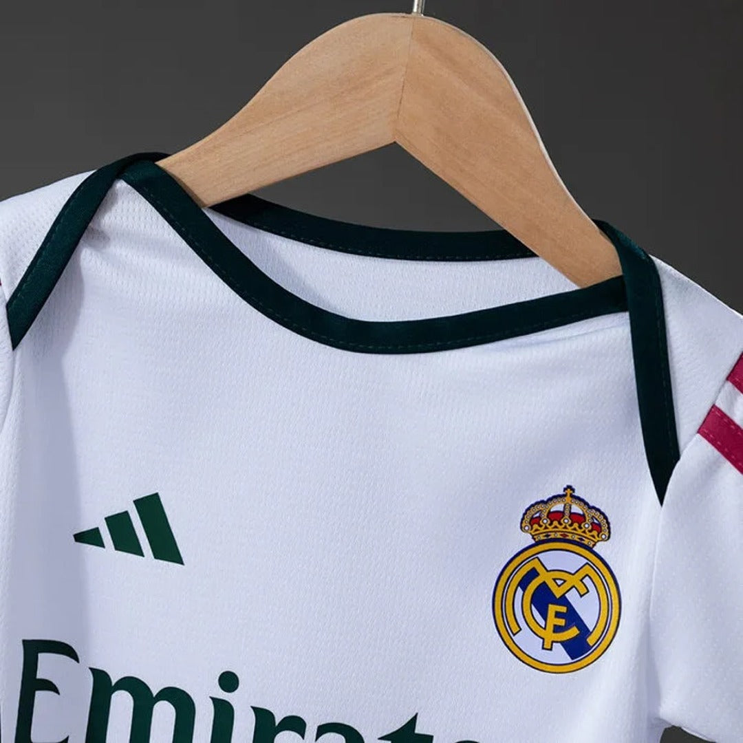 Kit Infantil Real Madrid Home Bebê 26/27