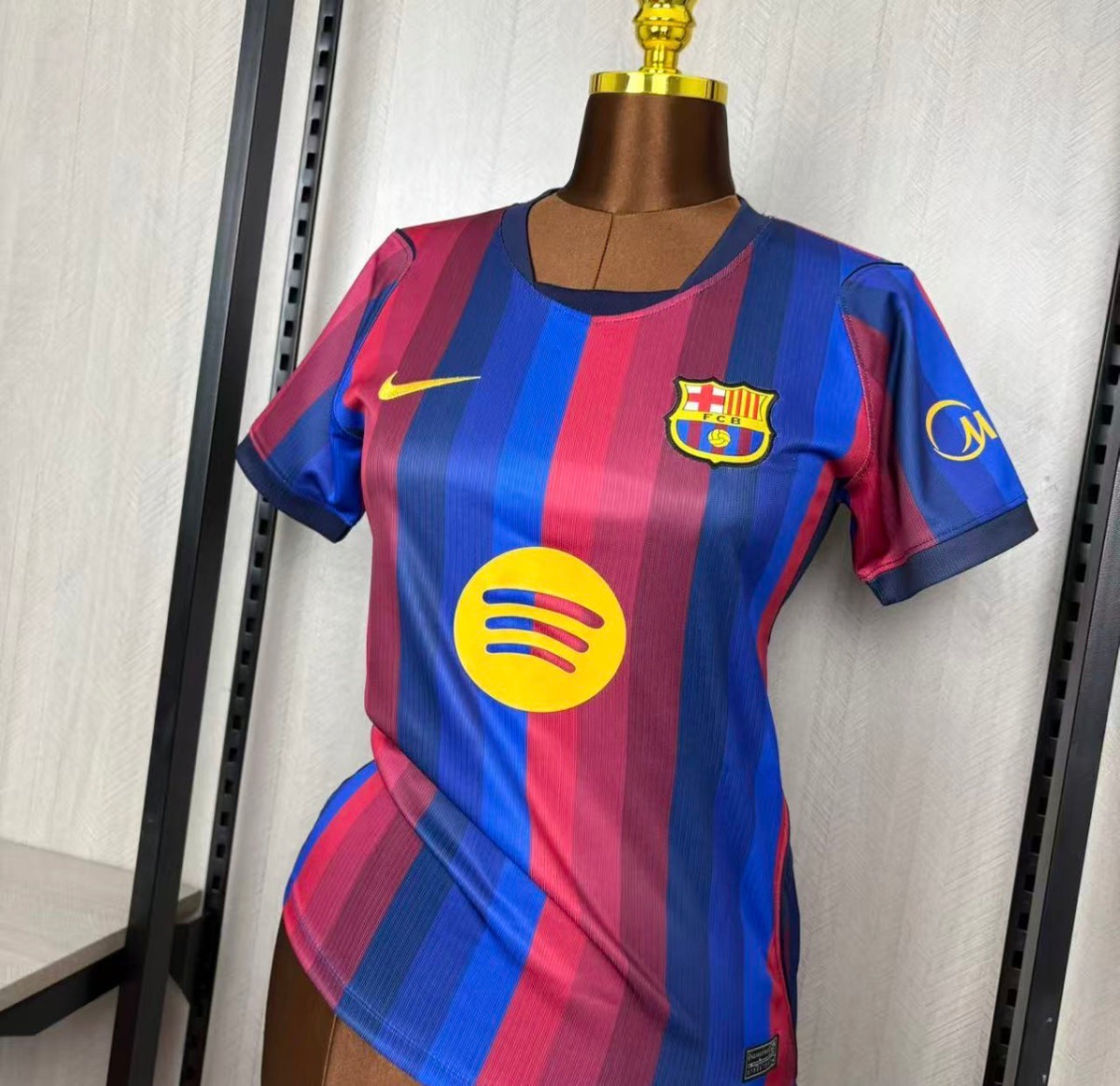 Camisa Barcelona Home 26/27 - Nike Torcedor Feminina