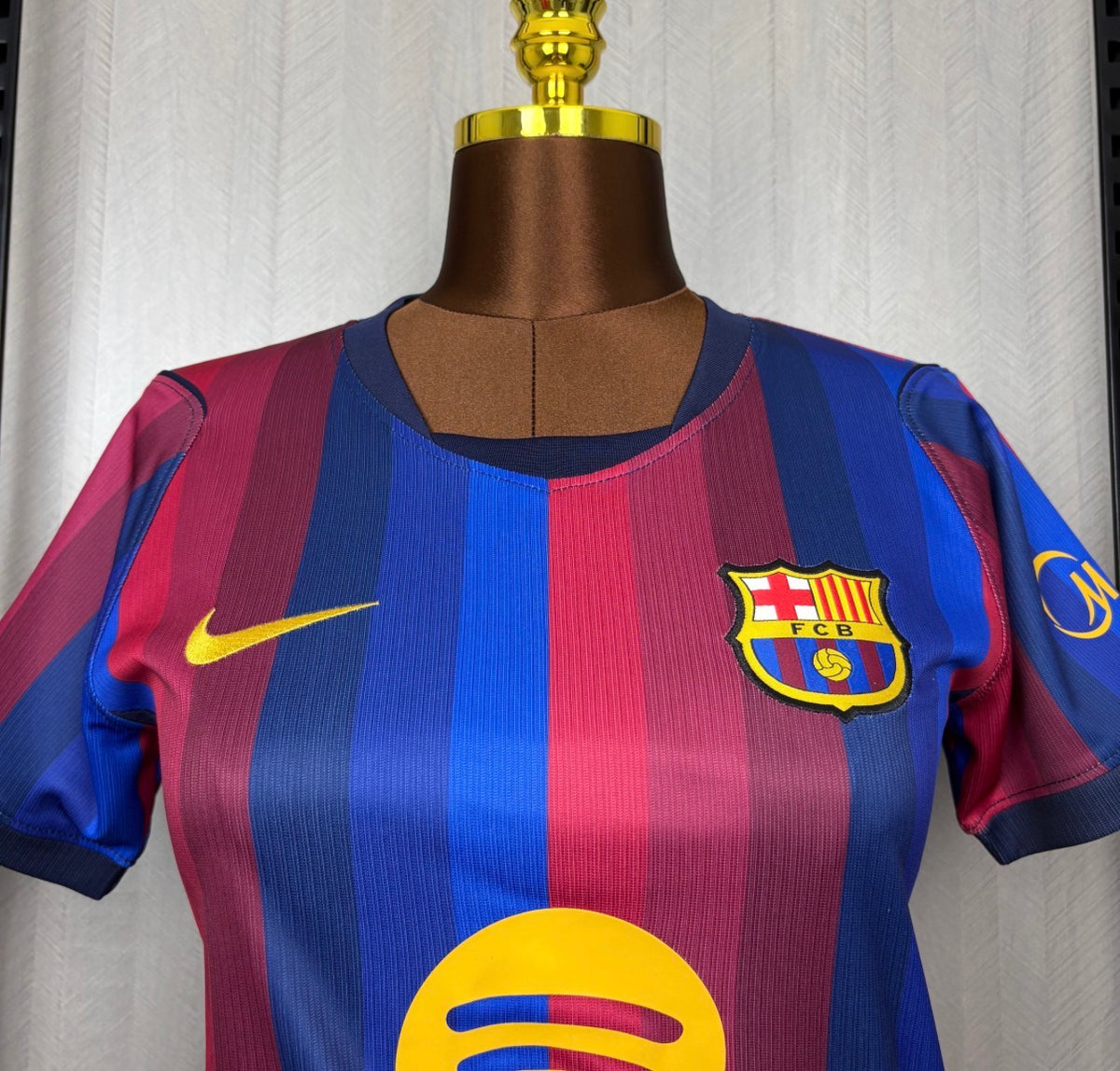 Camisa Barcelona Home 26/27 - Nike Torcedor Feminina