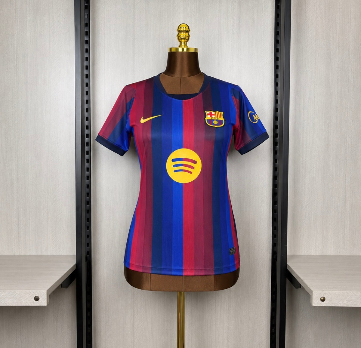 Camisa Barcelona Home 26/27 - Nike Torcedor Feminina