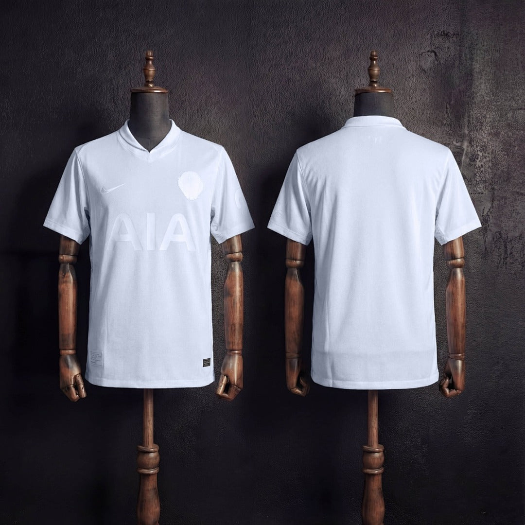 Camisa Tottenham Edição Comemorativa Branca 26/27 - Nike Torcedor Masculina