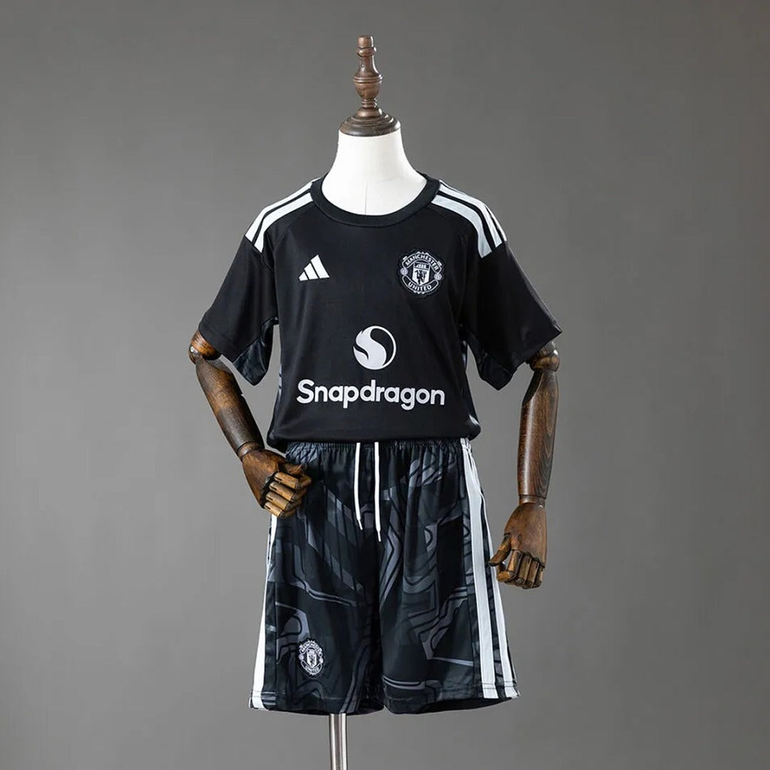 Kit Infantil Manchester United Goleiro 26/27