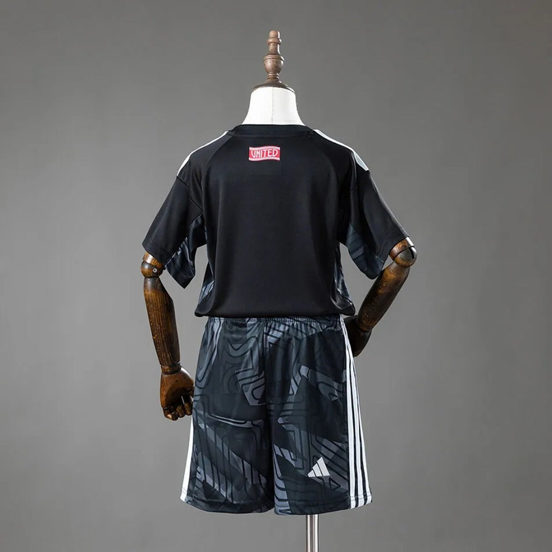 Kit Infantil Manchester United Goleiro 26/27