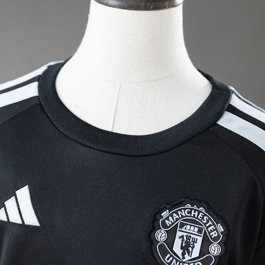 Kit Infantil Manchester United Goleiro 26/27